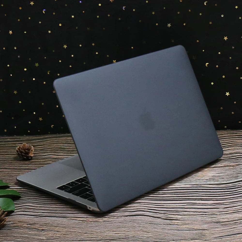 MacBook Pro 14" & 16" Crystal Hard Case – M5 M4 M3 M2 M1 Matte & Transparent Cover