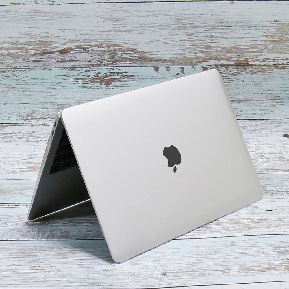 MacBook Pro 14" & 16" Crystal Hard Case – M5 M4 M3 M2 M1 Matte & Transparent Cover