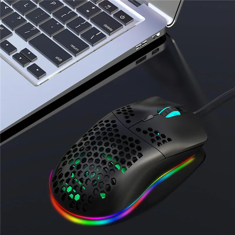 Lightweight R.E.D. Shopping gaming mouse with RGB lighting, honeycomb design, 6400 DPI, wired USB, suitable for computer and laptop use