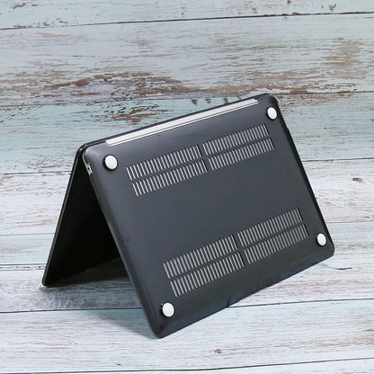 MacBook Pro 14" & 16" Crystal Hard Case – M5 M4 M3 M2 M1 Matte & Transparent Cover