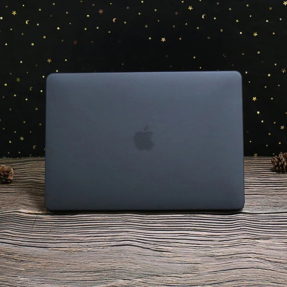 MacBook Pro 14" & 16" Crystal Hard Case – M5 M4 M3 M2 M1 Matte & Transparent Cover