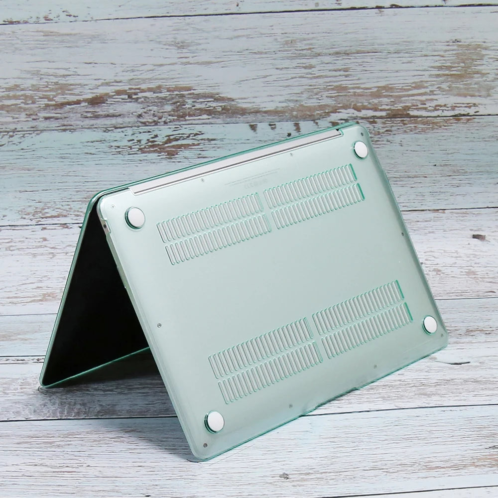 MacBook Pro 14" & 16" Crystal Hard Case – M5 M4 M3 M2 M1 Matte & Transparent Cover