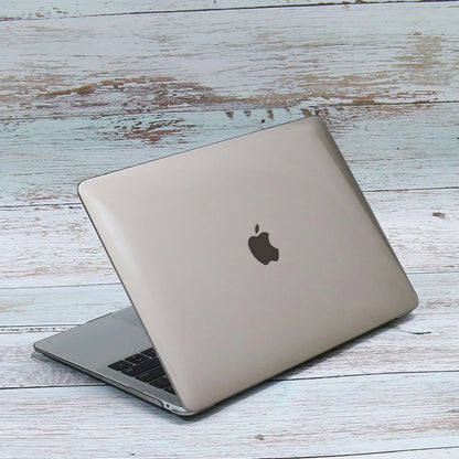 MacBook Pro 14" & 16" Crystal Hard Case – M5 M4 M3 M2 M1 Matte & Transparent Cover