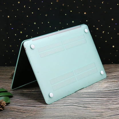 MacBook Pro 14" & 16" Crystal Hard Case – M5 M4 M3 M2 M1 Matte & Transparent Cover