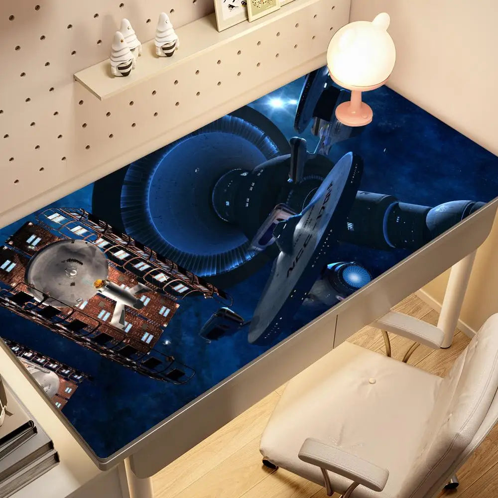 XXL Gaming Mouse Pad – Sci-Fi Space Design, Non-Slip Rubber Base