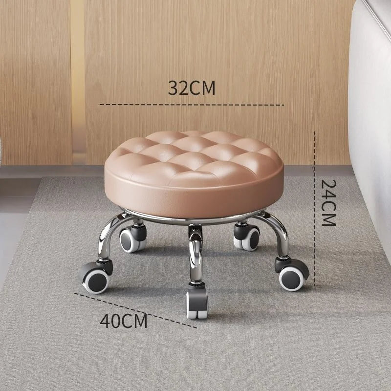 R.E.D. Shopping universal wheel stool with small size, designed for household use, children’s learning, and floor wiping tasks.