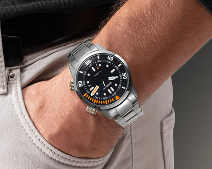 BERNY Automatic Dive Watch – Sapphire Crystal, 200M Water Resistant, NH35 Movement