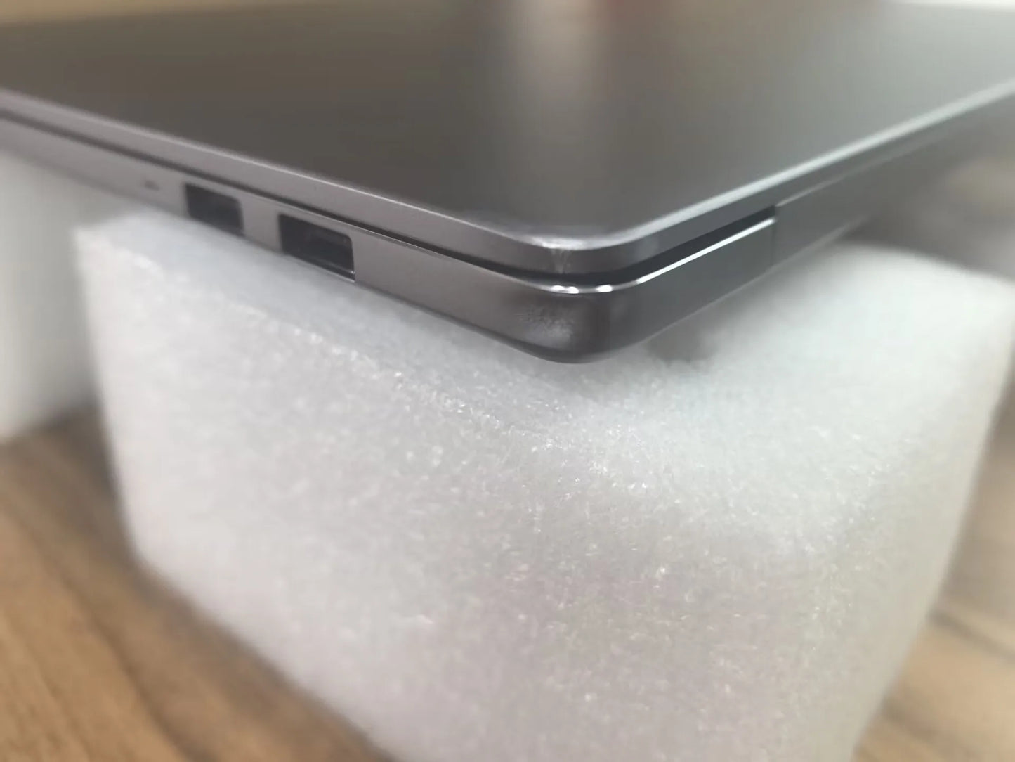 Xiaomi Redmi Book Pro 16 2025 — Intel Ultra 5-225H, 32GB RAM, 1TB SSD, 3.1K 165Hz