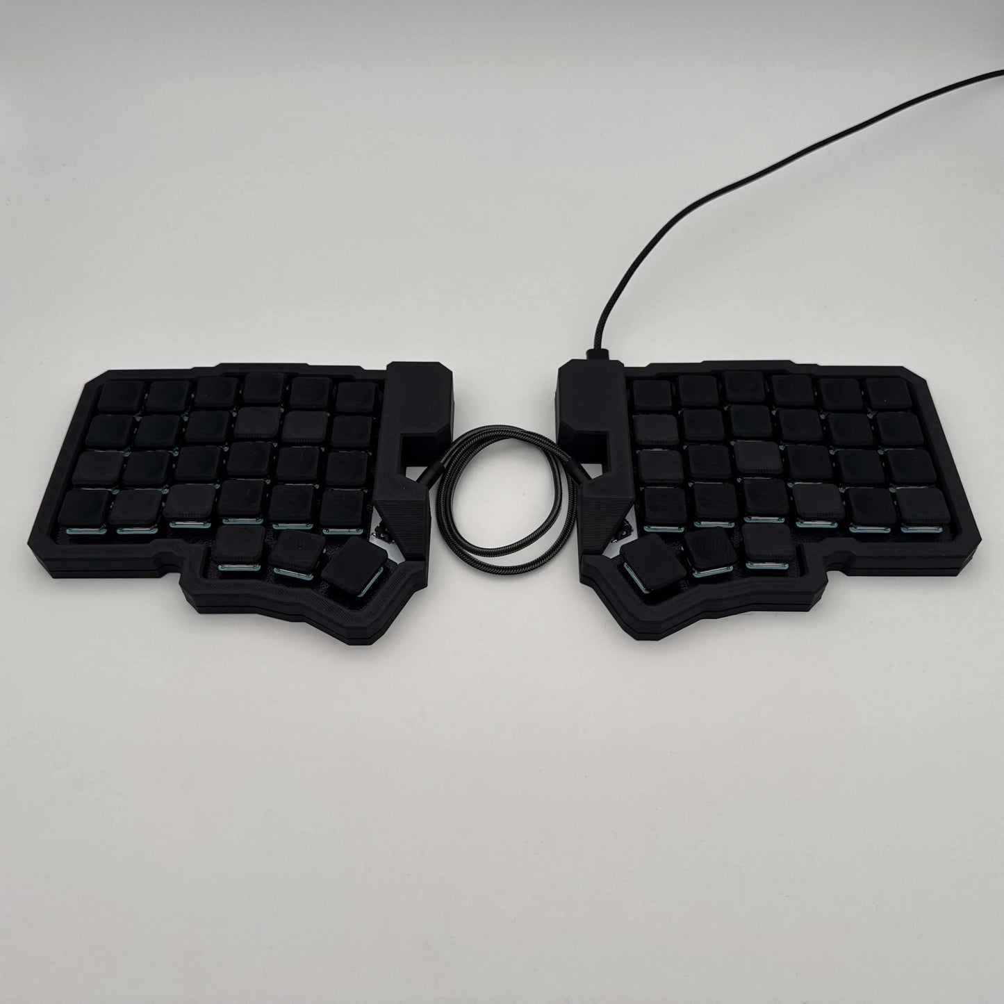 Silakka54 Split Ergonomic Keyboard Kit | QMK/VIAL | MX & Choc Switch | TRRS Cable | Custom PC Accessory