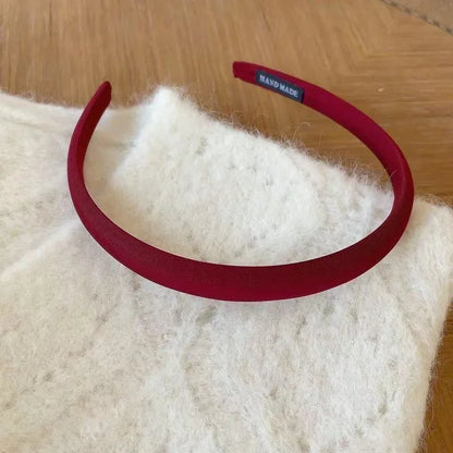 Red Christmas fashion headband with vintage wool style for festive hair accessories, designed by R.E.D. Shopping.