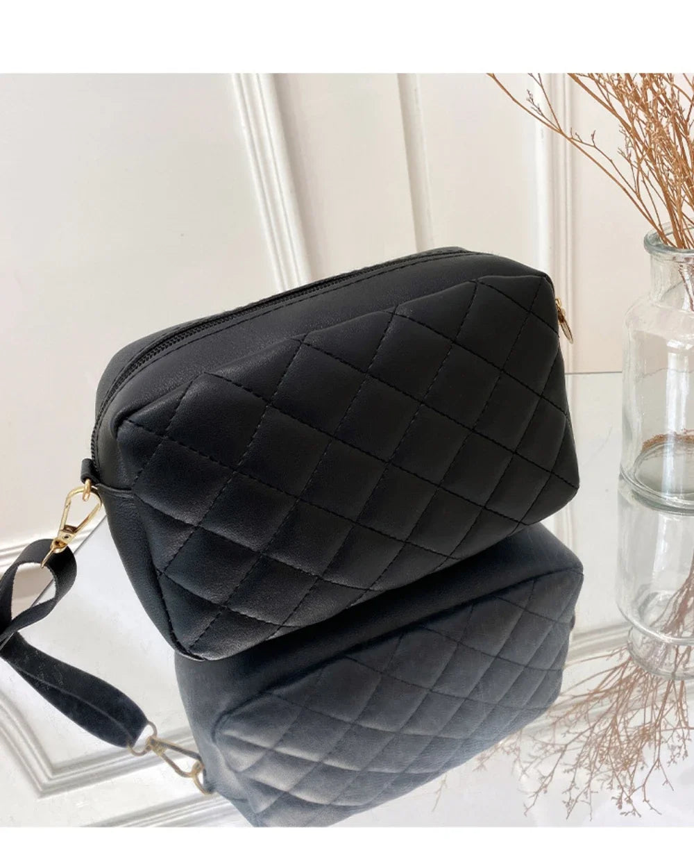 Tassel Diamond Grid Embroidery Crossbody Bag with Chain Strap
