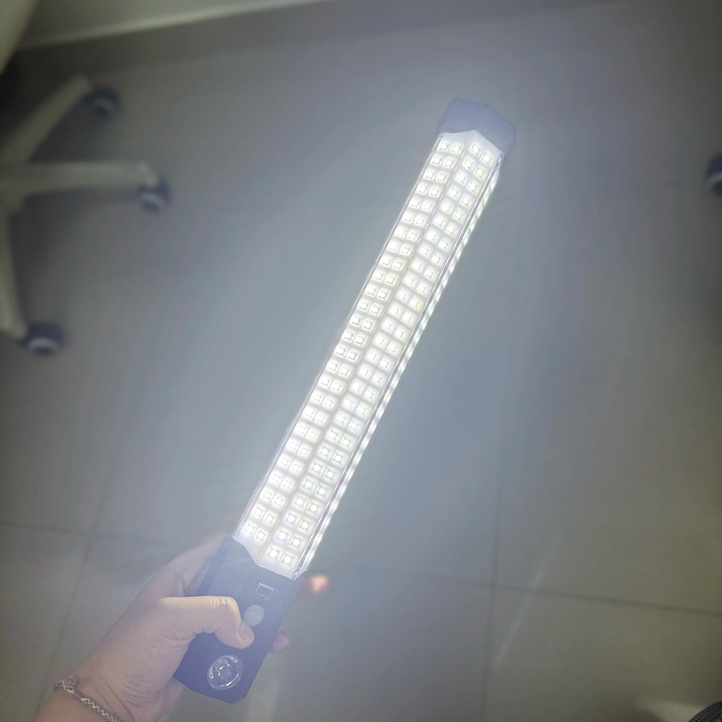Solar Flood Light – 5000000LM LED, Remote Control, Waterproof Outdoor Spotlight