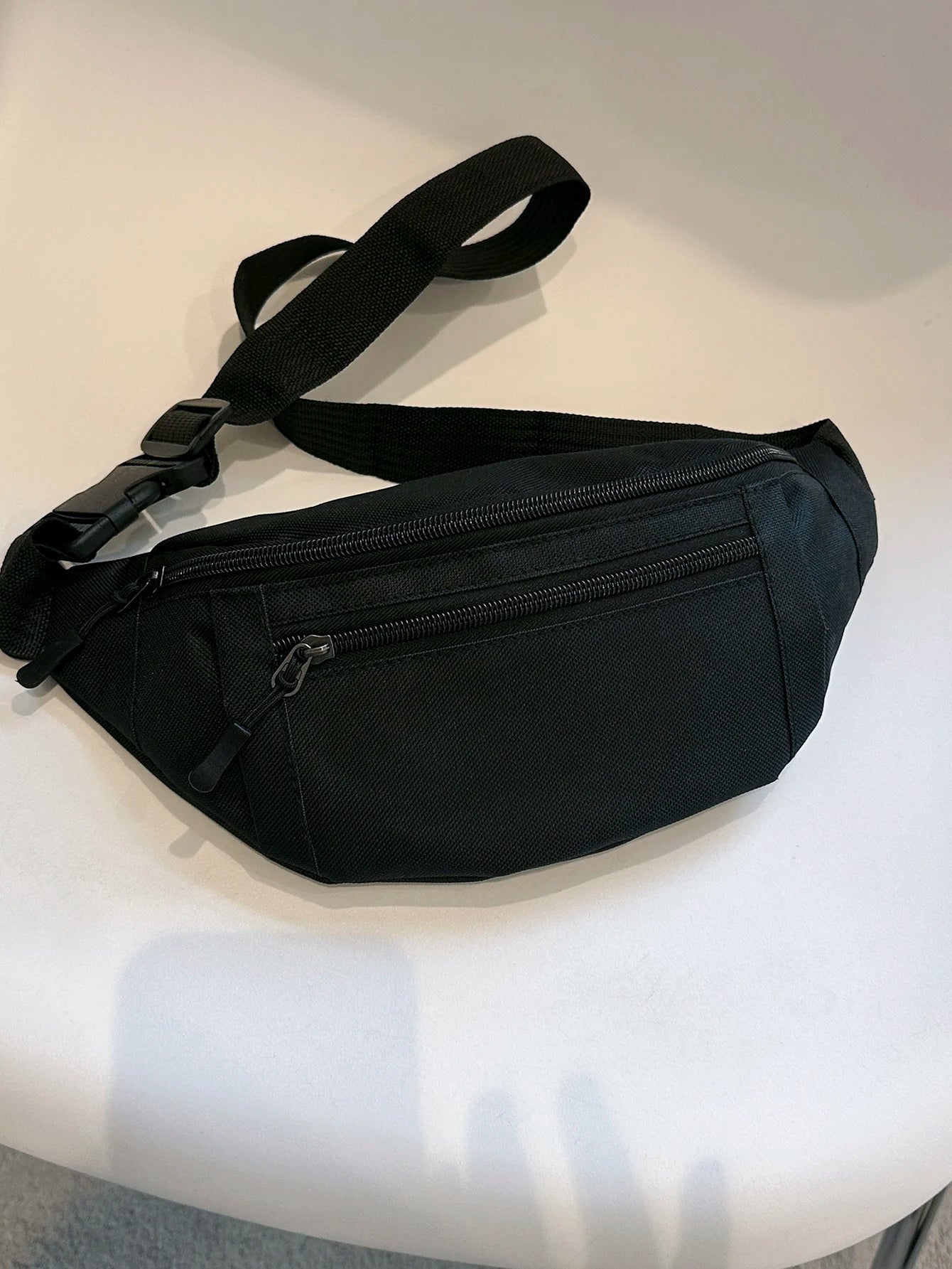 Large Nylon Fanny Pack – Crossbody Waist Bag for Sports & Travel