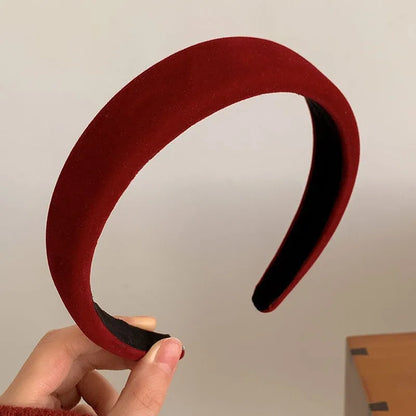 Red Christmas fashion headband with vintage wool style, stylish cloth hair accessory for festive holiday looks.