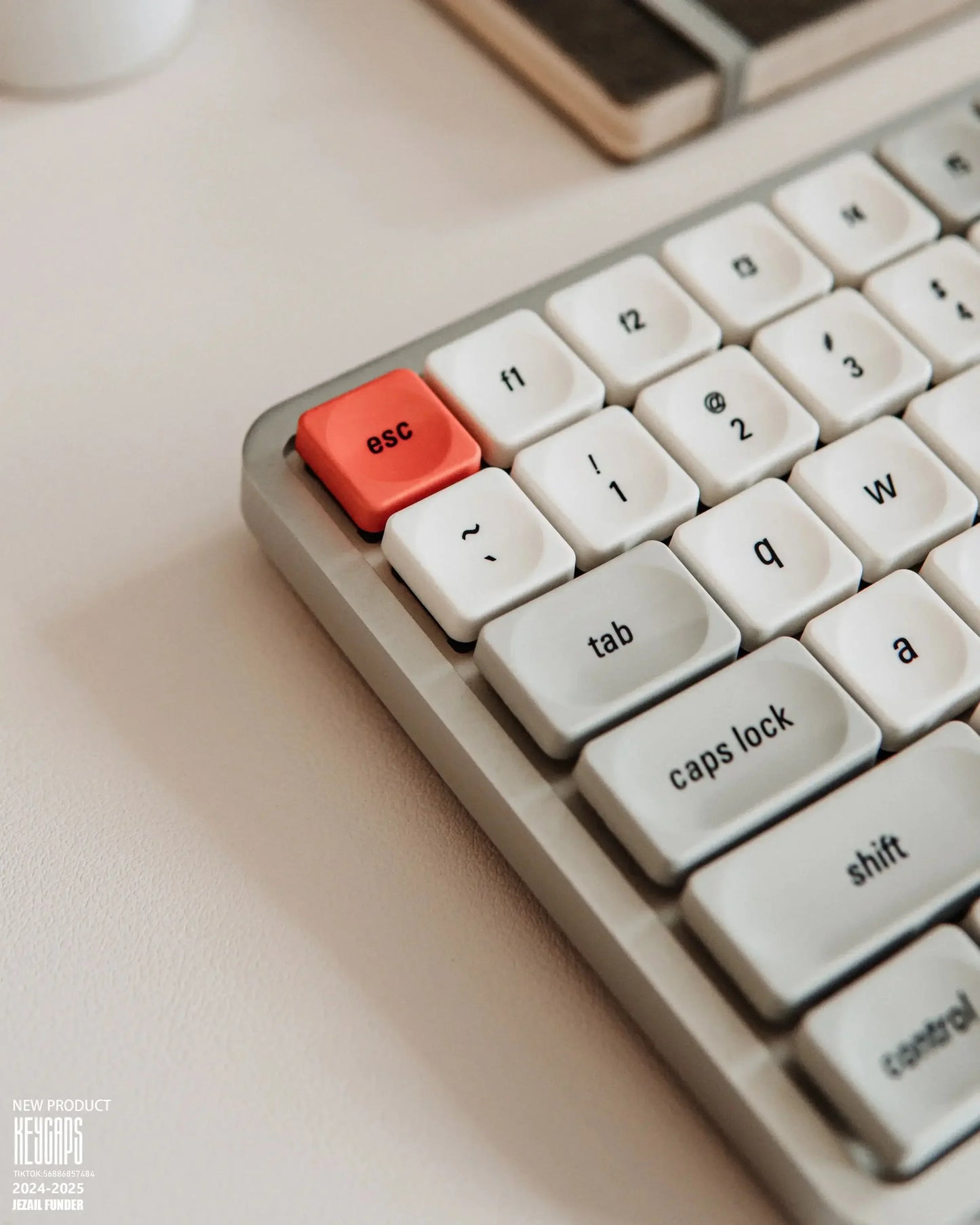 LCK Low Profile PBT Keycap Set – Retro Gray, for 61/68/75/84/87/96/104-Key Mechanical Keyboards
