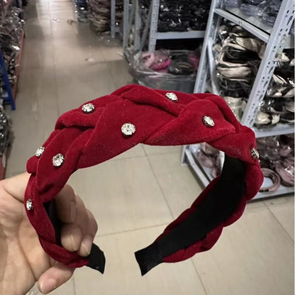 Red Christmas fashion headband, vintage wool style hair accessory with red cloth, suitable for holiday festive wear.