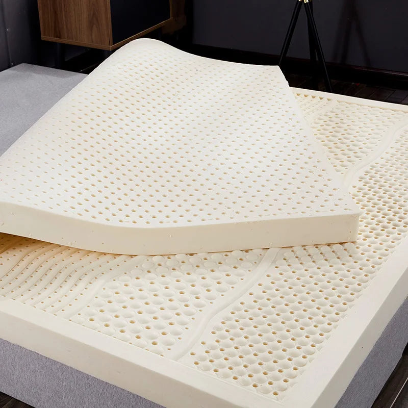 Soft 10cm natural latex mattress from Thailand, made of 100% rubber, with plush cushioning, suitable for 1.2-1.8m beds.