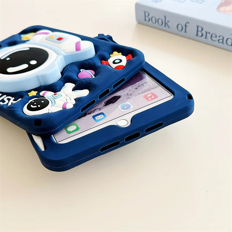 3D Cartoon Astronaut Kids iPad Case – Silicone, Shockproof, Kickstand, iPad Mini/Air/Pro