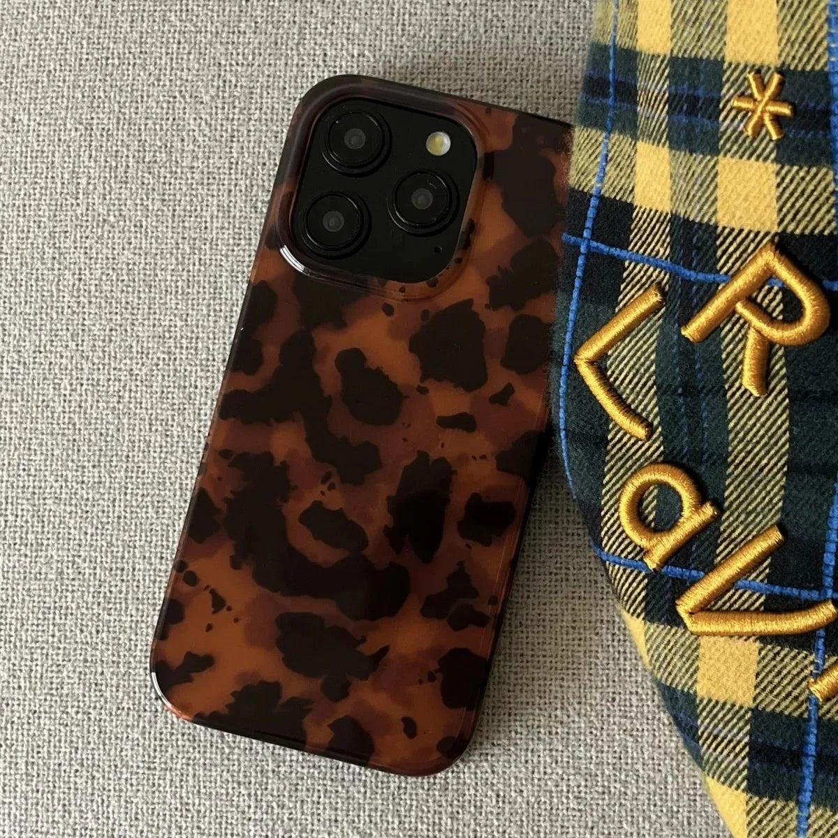Retro Amber Texture Laser Phone Case | Stylish Leopard Print Soft Cover for iPhone 7-17 Pro Max, XR, XS