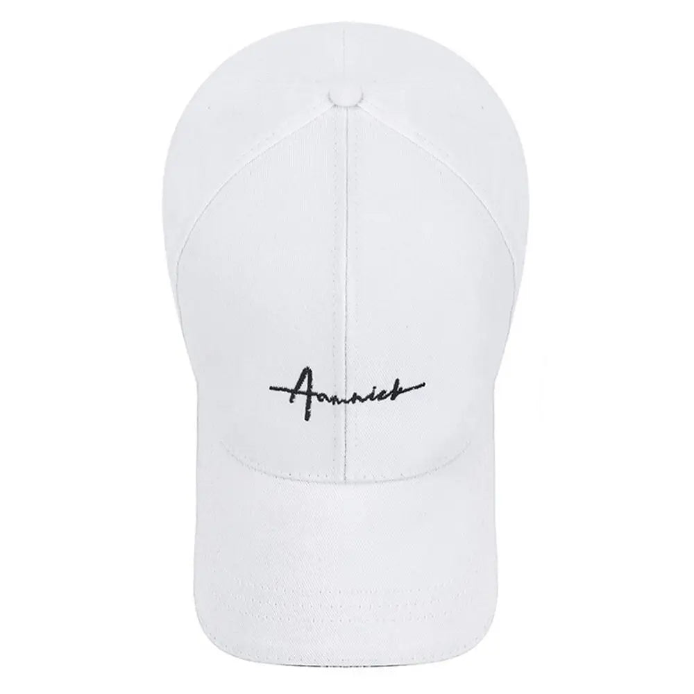 Cotton summer sunscreen adjustable baseball cap for women, solid color sun hat with wide brim, suitable for outdoor sun protection.