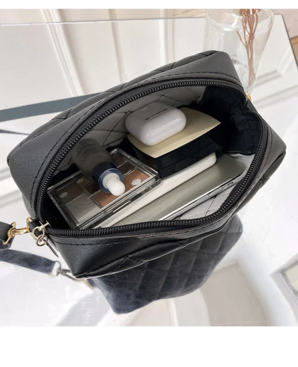 Tassel Diamond Grid Embroidery Crossbody Bag with Chain Strap