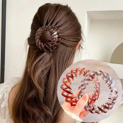 Korean style hair claw clip by R.E.D. Shopping, perfect for securing ponytails and adding a stylish hair accessory.