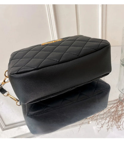 Tassel Diamond Grid Embroidery Crossbody Bag with Chain Strap