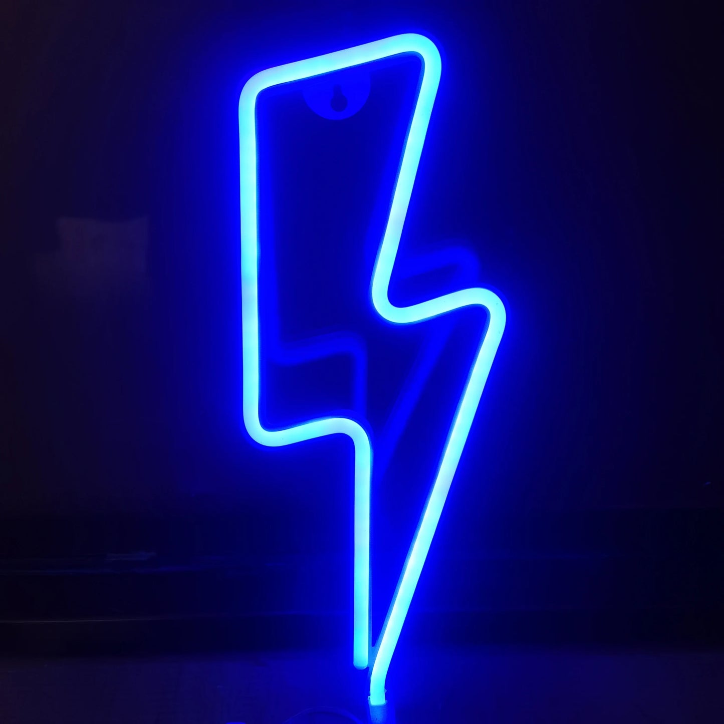 LED Neon Sign – USB/Battery Powered, Customizable, Bar & Bedroom Wall Decor