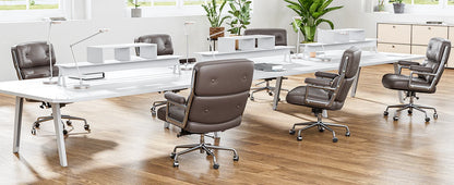 Ergonomic Executive Office Chair – Genuine Leather, Aluminum Arms, Swivel & Wheels