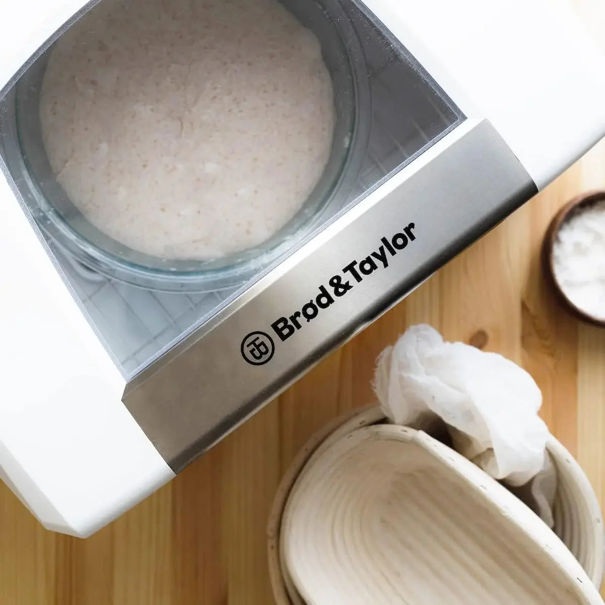 Brod & Taylor Folding Bread Proofer & Slow Cooker – Compact Collapsible Design