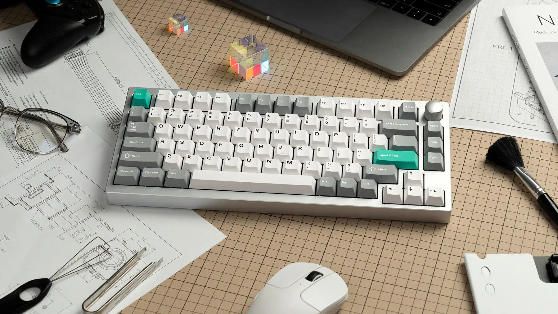 Lemokey P1 Pro QMK/VIA wireless mechanical gaming keyboard with CNC aluminum frame and compact design.