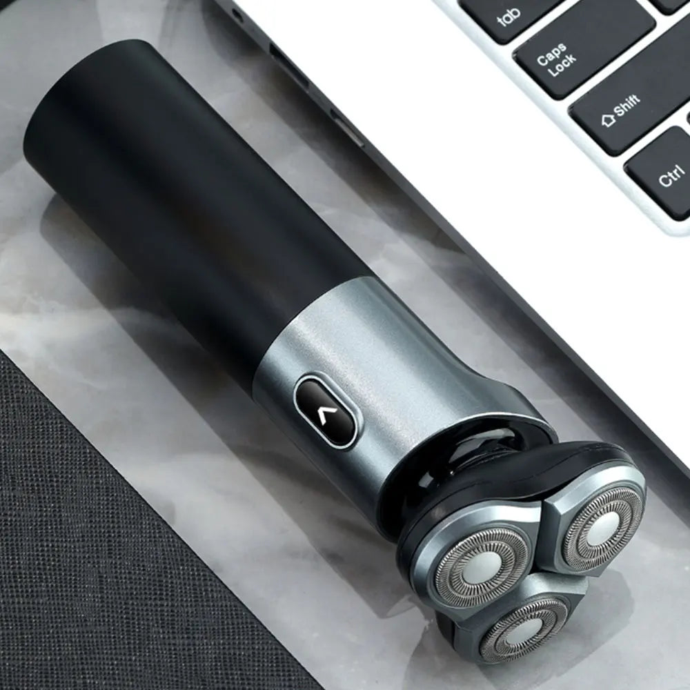 VGR rechargeable wet and dry electric shaver for men, washable beard and stubble razor, ideal for personal grooming.