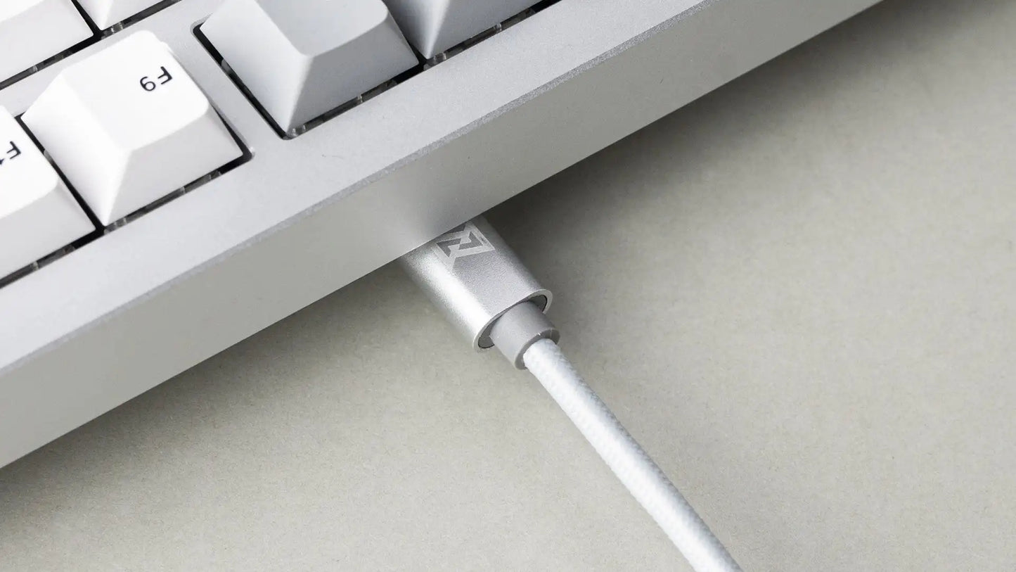 Lemokey P1 Pro QMK/VIA wireless mechanical gaming keyboard with CNC aluminum case, black keys, and customizable keycaps.