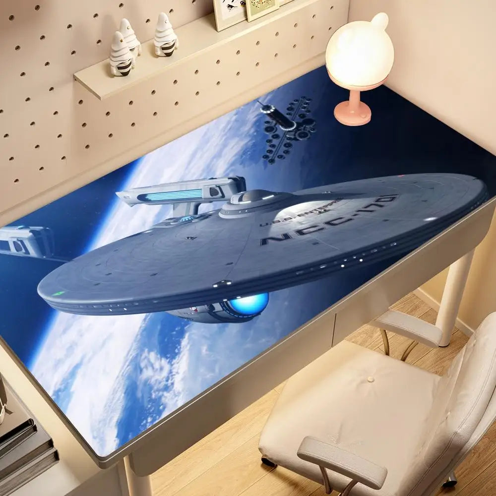XXL Gaming Mouse Pad – Sci-Fi Space Design, Non-Slip Rubber Base
